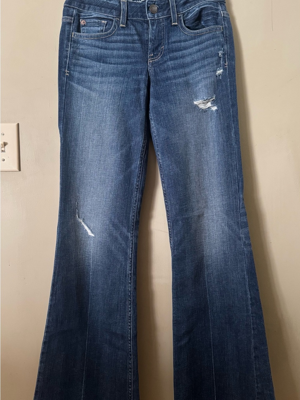 American Eagle Outfitters Stretch Distressed Dark Blue Flared Jeans, 2R NWT